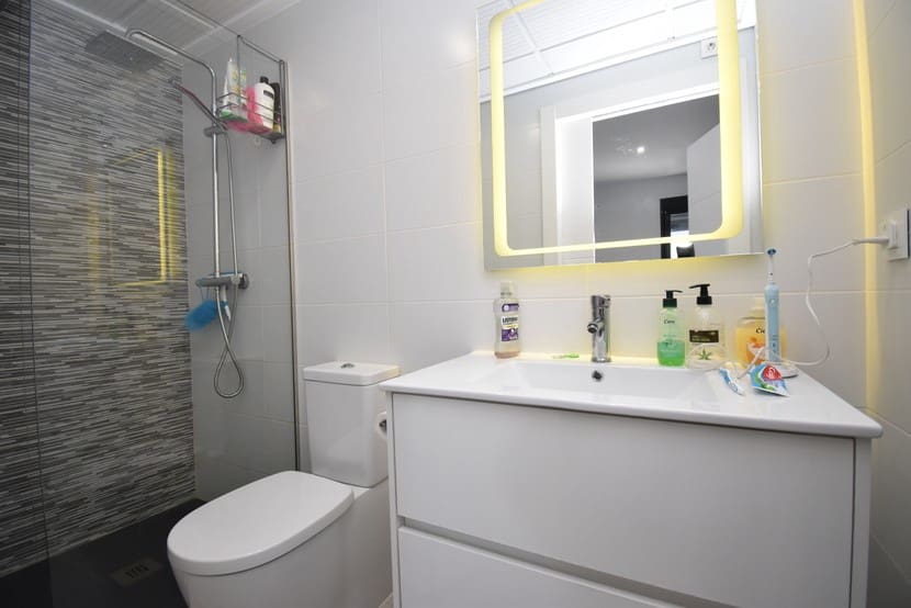 2 makuuhuone Kattohuoneisto myytävänä paikassa Lo Pagan mukana uima-altaan - 259 999 € (Ref: 9279589)