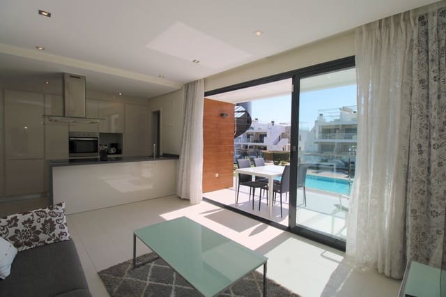 2 soverom Penthouse til salgs i Punta Prima, Torrevieja med svømmebasseng - € 349 995 (Ref: 9283010)