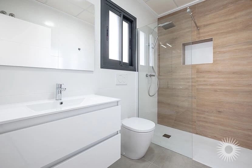 4 slaapkamer Villa te koop in Los Montesinos met zwembad garage - € 669.000 (Ref: 9297567)