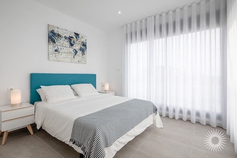 4 slaapkamer Villa te koop in Los Montesinos met zwembad garage - € 669.000 (Ref: 9297567)