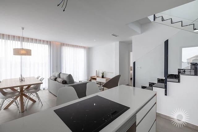 4 slaapkamer Villa te koop in Los Montesinos met zwembad garage - € 669.000 (Ref: 9297567)