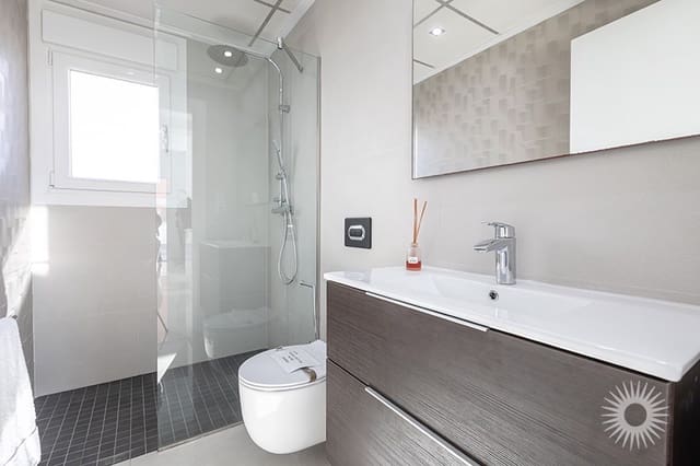 5 sypialnia Willa na sprzedaż w Los Montesinos z basenem - 780 000 € (Ref: 9297568)