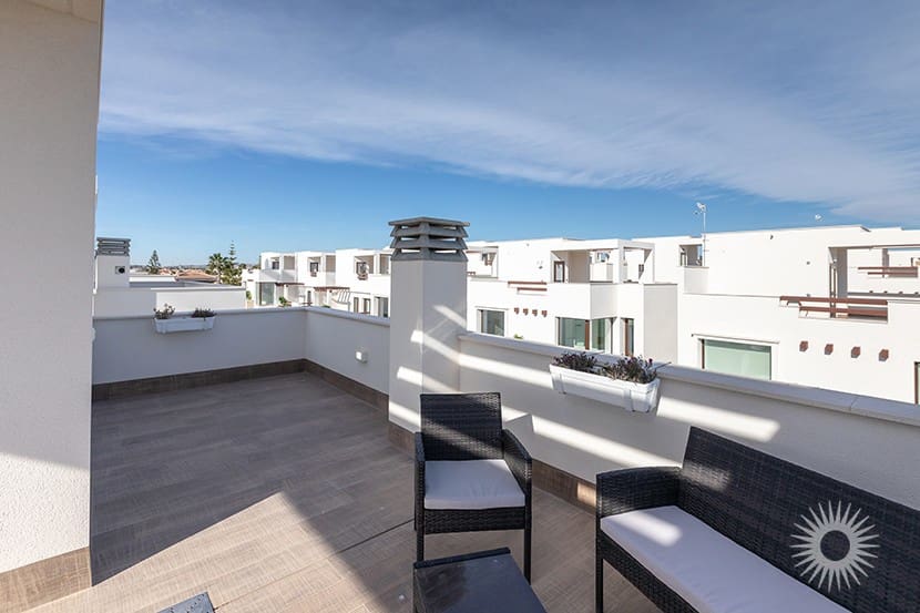 5 sypialnia Willa na sprzedaż w Los Montesinos z basenem - 780 000 € (Ref: 9297568)