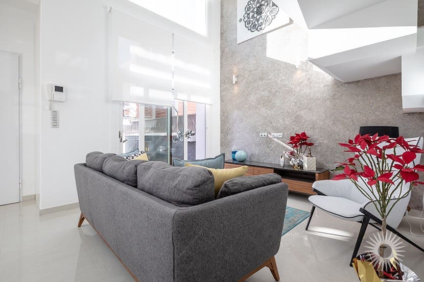 5 quarto Moradia para venda em Los Montesinos com piscina - 780 000 € (Ref: 9297568)