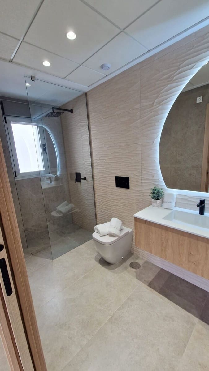 3 bedroom Villa for sale in Pilar de la Horadada - € 474,900 (Ref: 9300644)