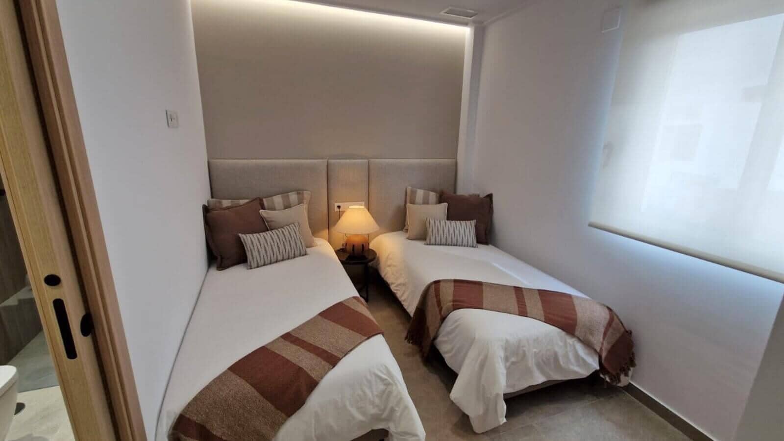 3 bedroom Villa for sale in Pilar de la Horadada - € 474,900 (Ref: 9300644)