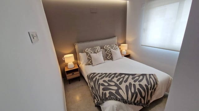 3 bedroom Villa for sale in Pinar de Campoverde, Pilar de la Horadada - € 474,900 (Ref: 9300644)