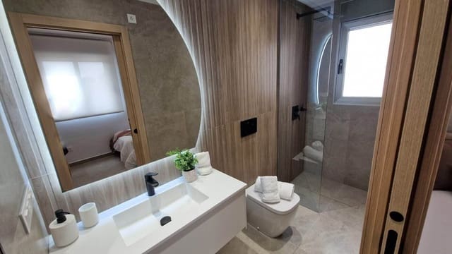 3 bedroom Villa for sale in Pinar de Campoverde, Pilar de la Horadada - € 474,900 (Ref: 9300644)