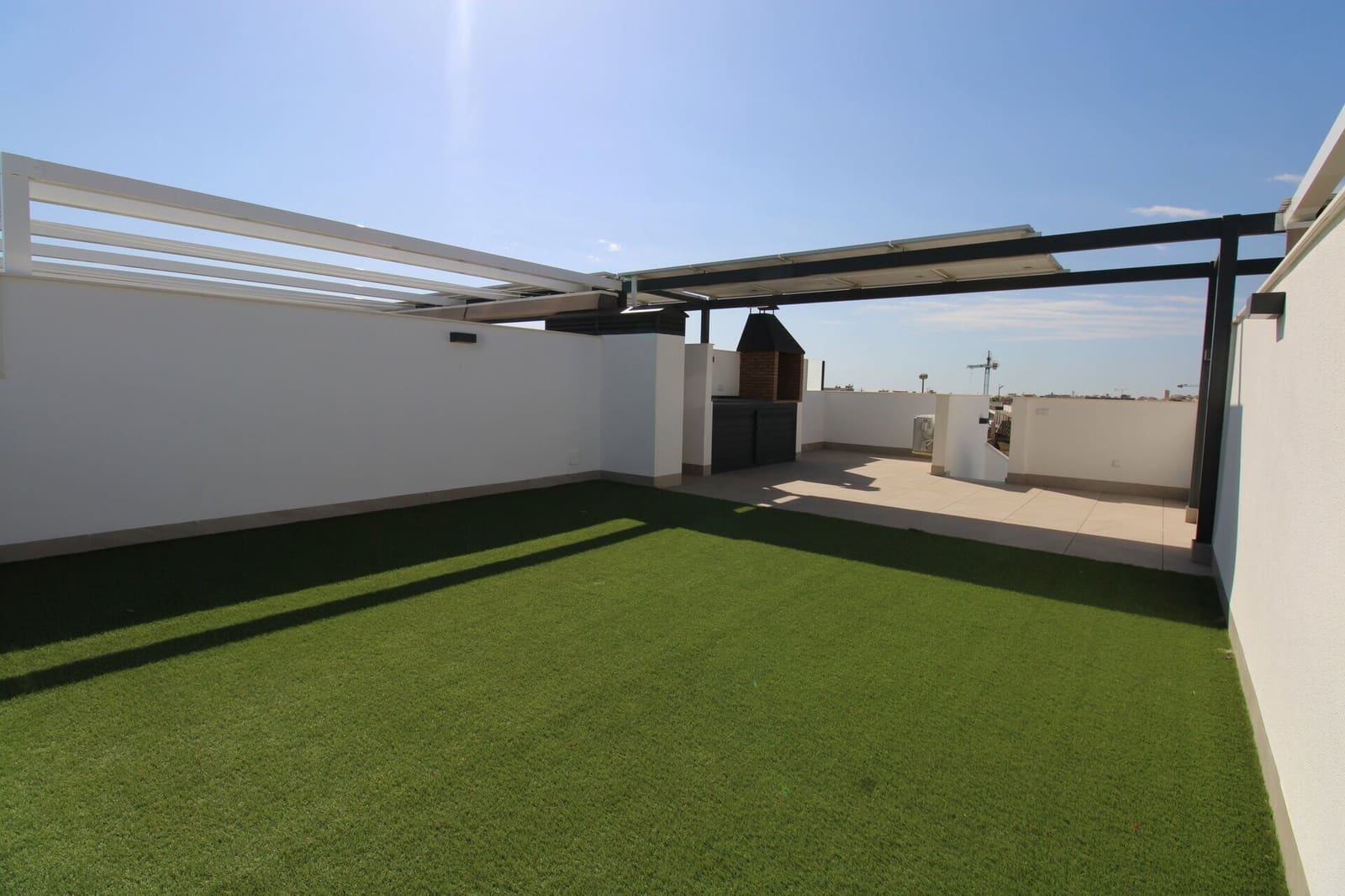 Apartamento de 3 habitaciones en Pilar de la Horadada en venta - 285.000 € (Ref: 9300646)