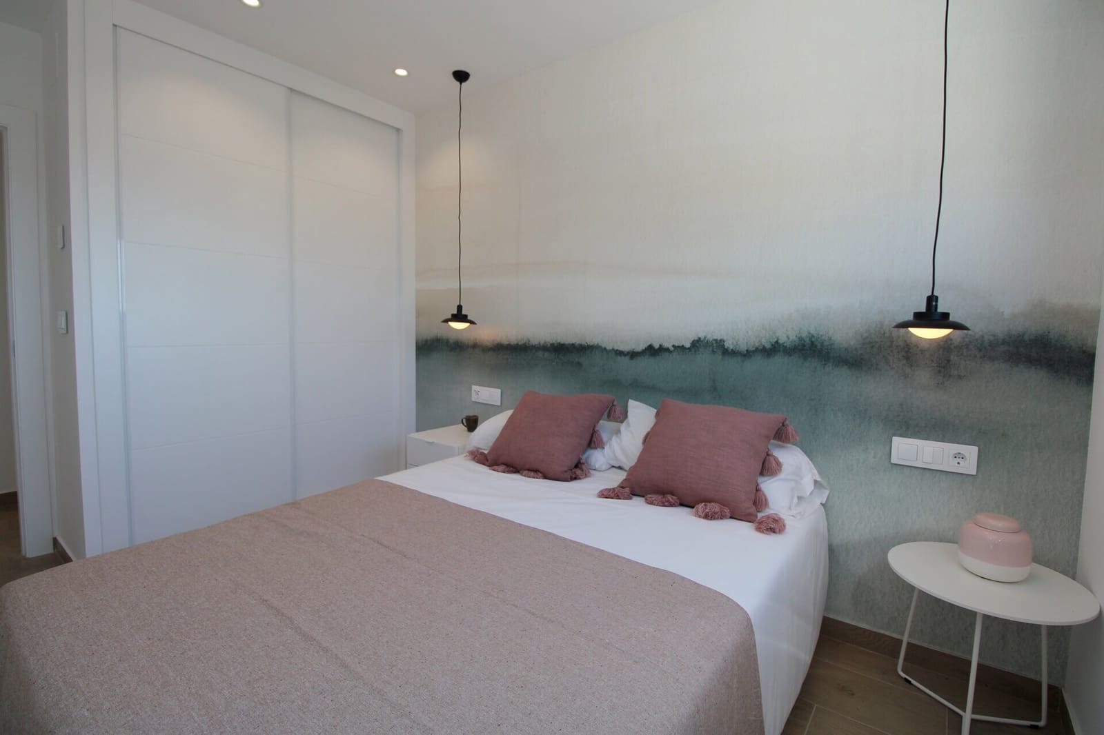 Apartamento de 2 habitaciones en Pilar de la Horadada en venta - 245.000 € (Ref: 9300647)