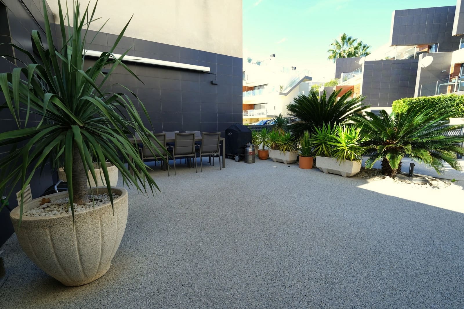 3 bedroom Villa for sale in Villamartin with pool - € 339,900 (Ref: 9304917)