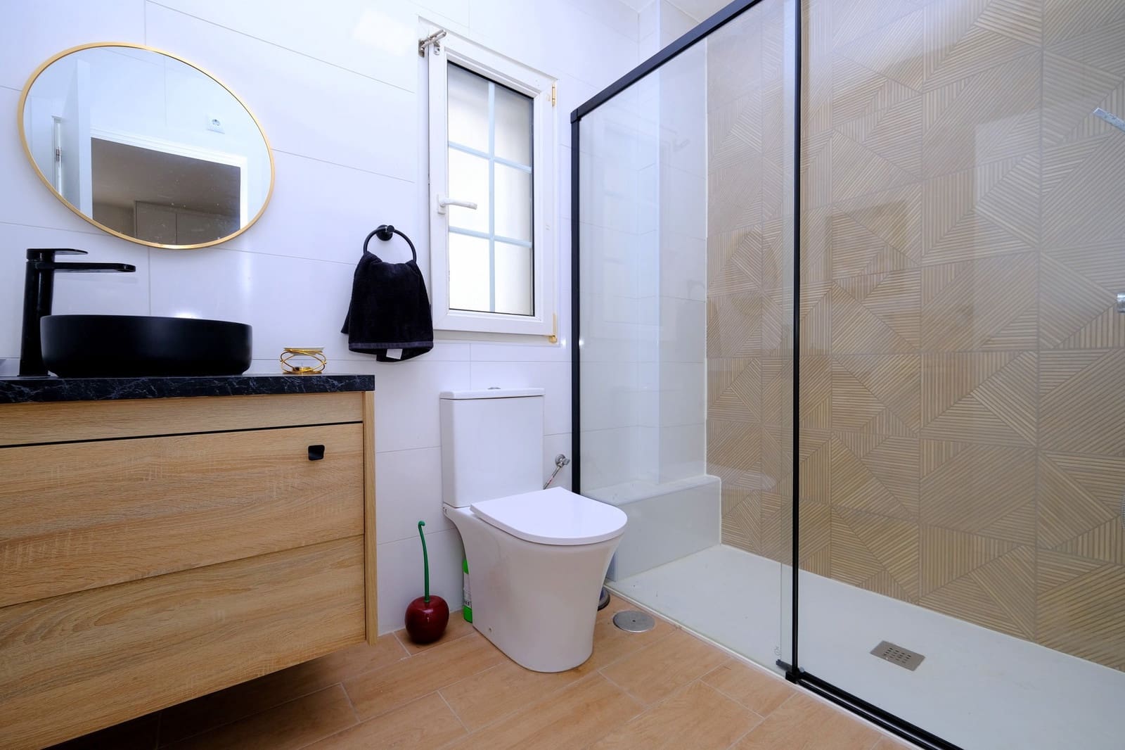 2 slaapkamer Villa te koop in Villamartin met zwembad - € 449.900 (Ref: 9304918)