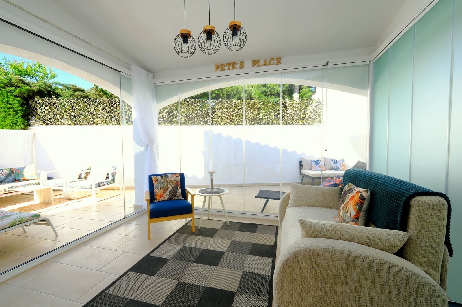 2 slaapkamer Villa te koop in Villamartin met zwembad - € 449.900 (Ref: 9304918)