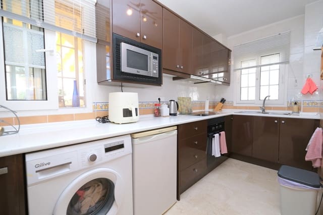 3 Zimmer Villa zu verkaufen in Playa Flamenca, Orihuela mit Pool - 378.000 € (Ref: 9304920)