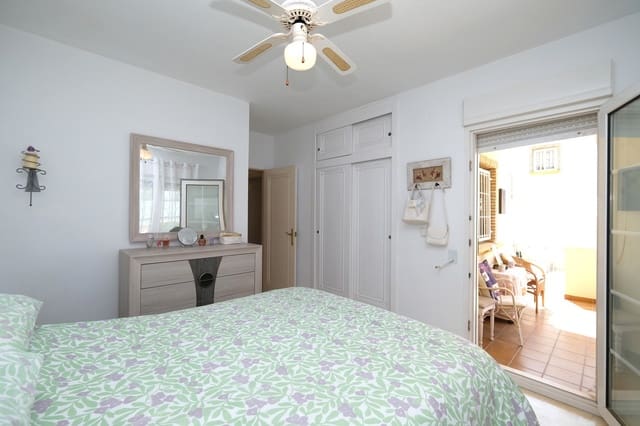 3 Zimmer Villa zu verkaufen in Playa Flamenca, Orihuela mit Pool - 378.000 € (Ref: 9304920)