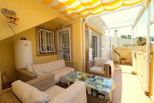 3 Zimmer Villa zu verkaufen in Playa Flamenca, Orihuela mit Pool - 378.000 € (Ref: 9304920)
