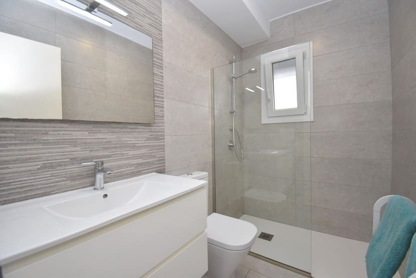 3 sovrum Hus till salu i Torre de la Horadada med pool - 425 000 € (Ref: 9304922)