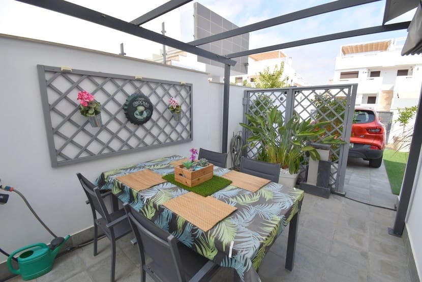 3 sovrum Hus till salu i Torre de la Horadada med pool - 425 000 € (Ref: 9304922)