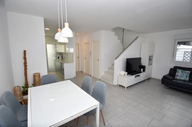 3 sovrum Hus till salu i Torre de la Horadada, Pilar de la Horadada med pool garage - 395 000 € (Ref: 9304922)