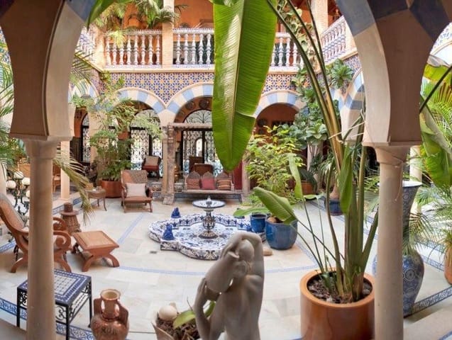 5 quarto Moradia para venda em Villamartin, Orihuela com piscina - 3 200 000 € (Ref: 9304923)