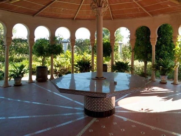 5 quarto Moradia para venda em Villamartin, Orihuela com piscina - 3 200 000 € (Ref: 9304923)