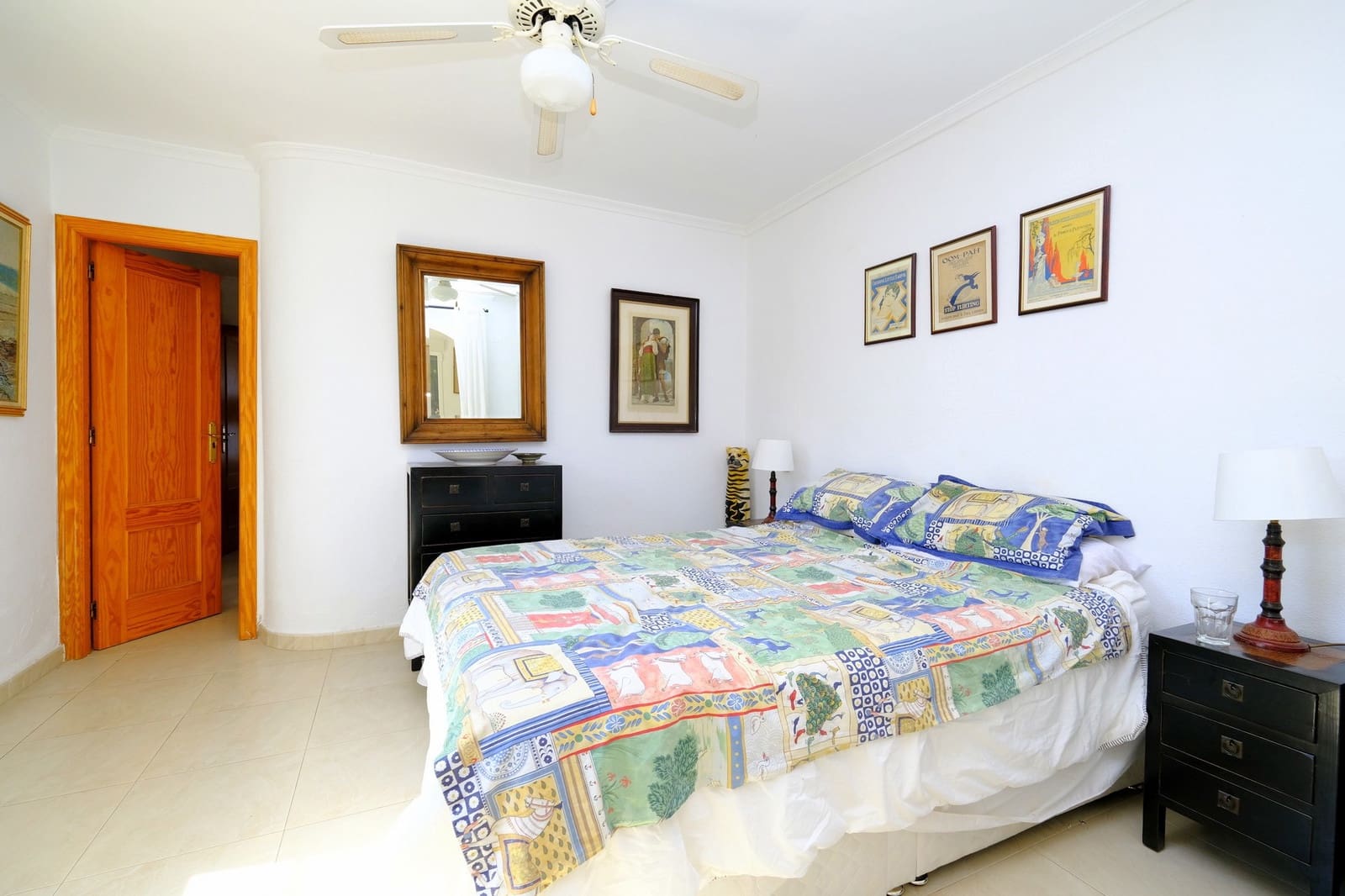 4 Zimmer Villa zu verkaufen in Torrevieja mit Pool - 425.000 € (Ref: 9304924)