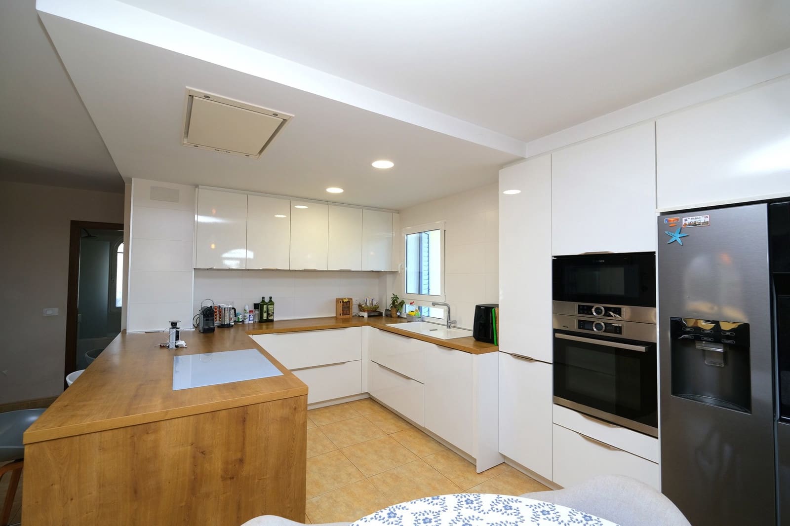 4 slaapkamer Villa te koop in La Zenia met zwembad - € 795.000 (Ref: 9304927)