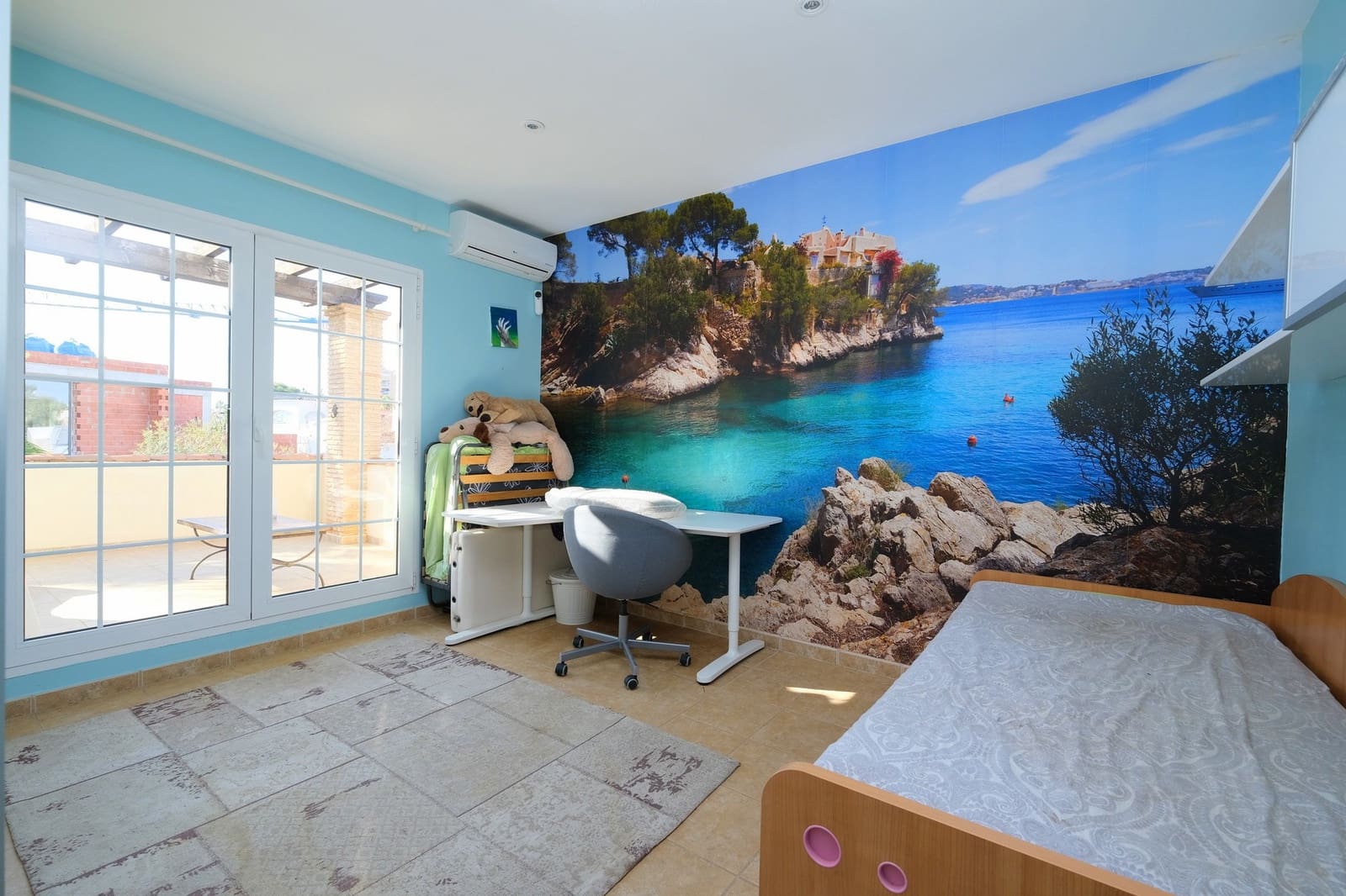 4 slaapkamer Villa te koop in La Zenia met zwembad - € 795.000 (Ref: 9304927)