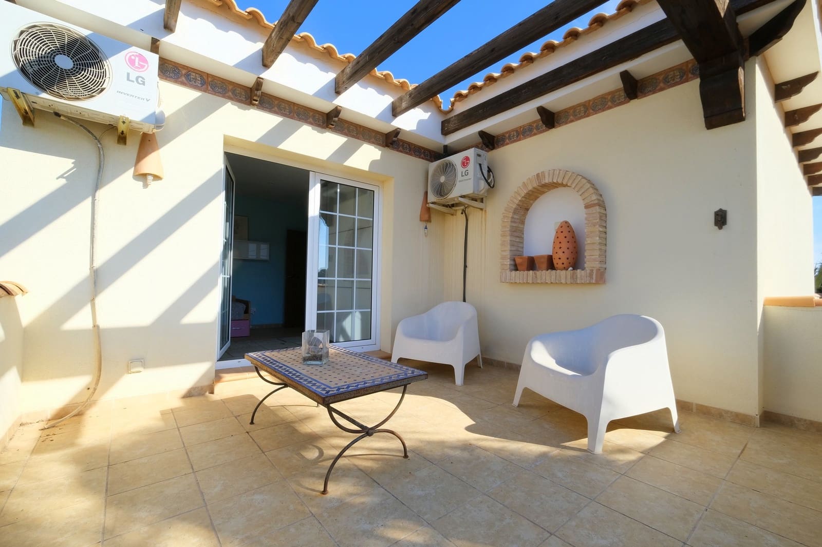 4 slaapkamer Villa te koop in La Zenia met zwembad - € 795.000 (Ref: 9304927)