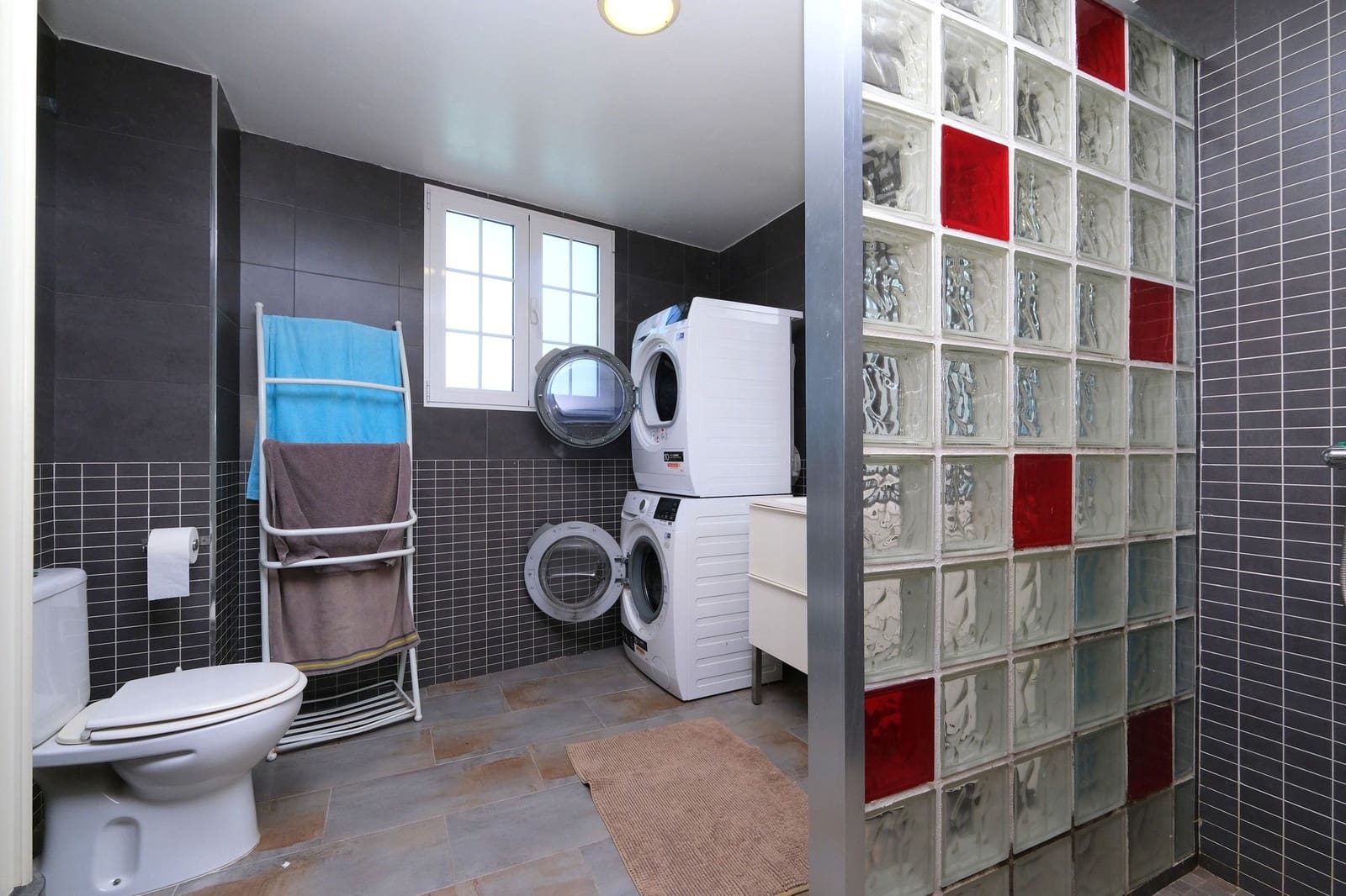 4 slaapkamer Villa te koop in La Zenia met zwembad - € 795.000 (Ref: 9304927)