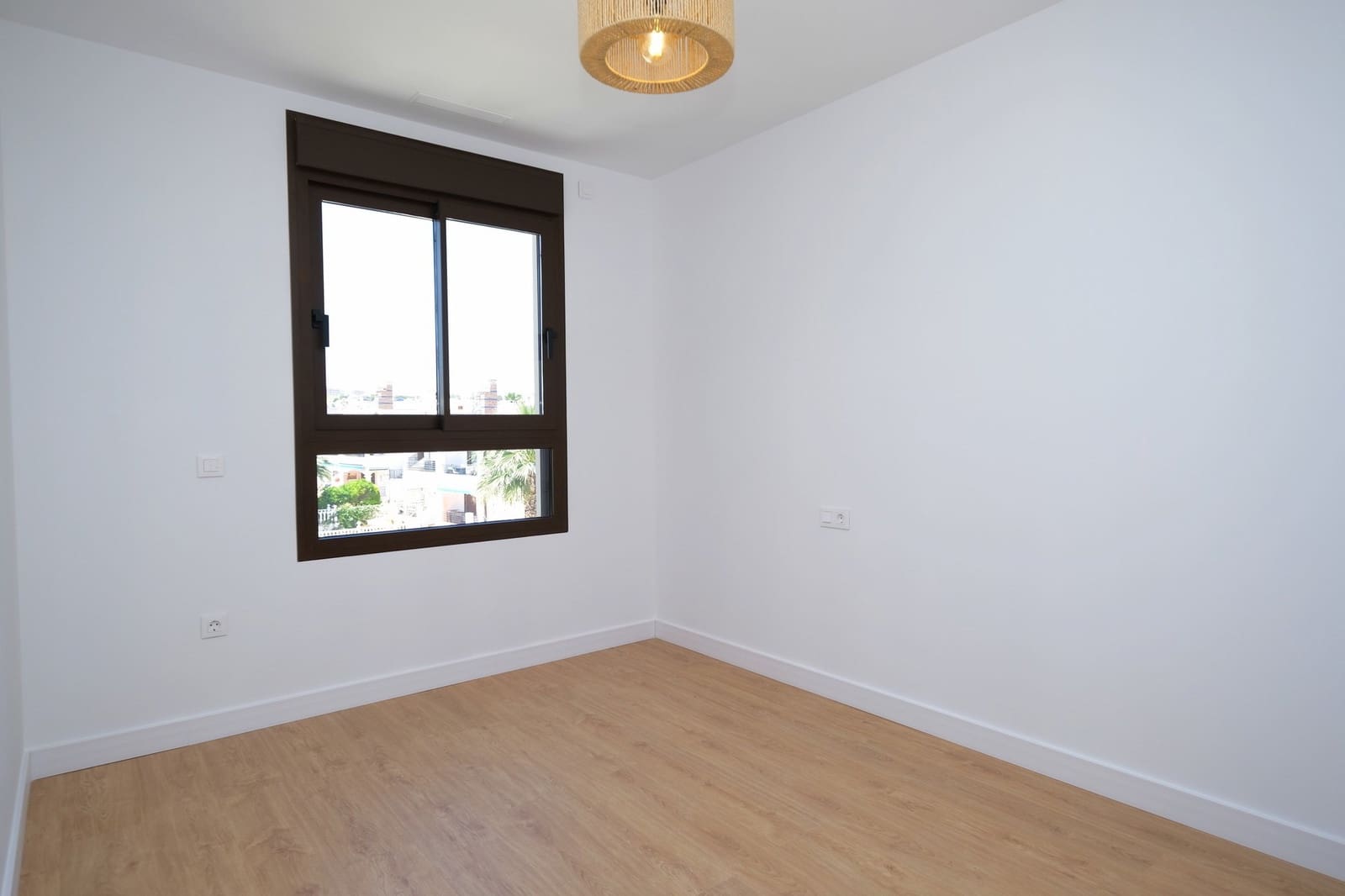 Ático de 2 habitaciones en Villamartin en venta con piscina - 339.900 € (Ref: 9304930)