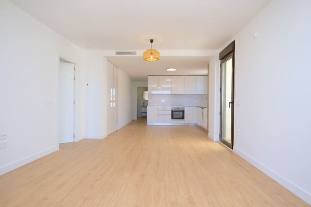 Ático de 2 habitaciones en Villamartin, Orihuela en venta con piscina - 339.900 € (Ref: 9304930)