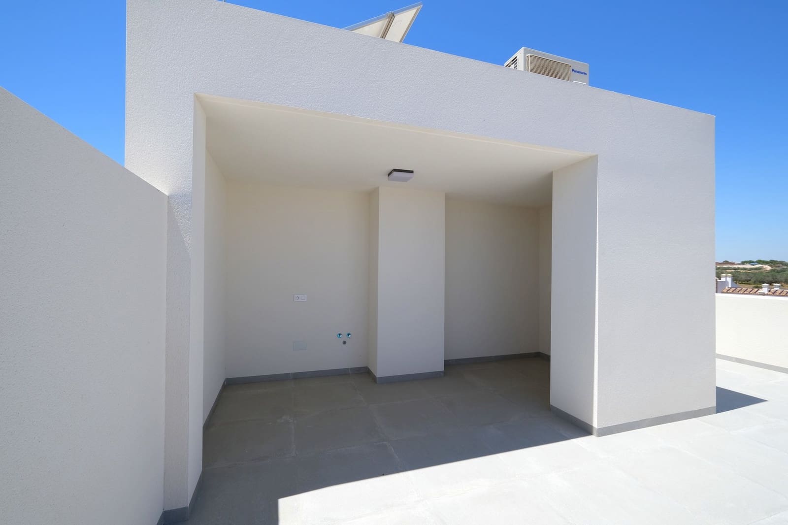 Ático de 2 habitaciones en Villamartin en venta con piscina - 339.900 € (Ref: 9304930)