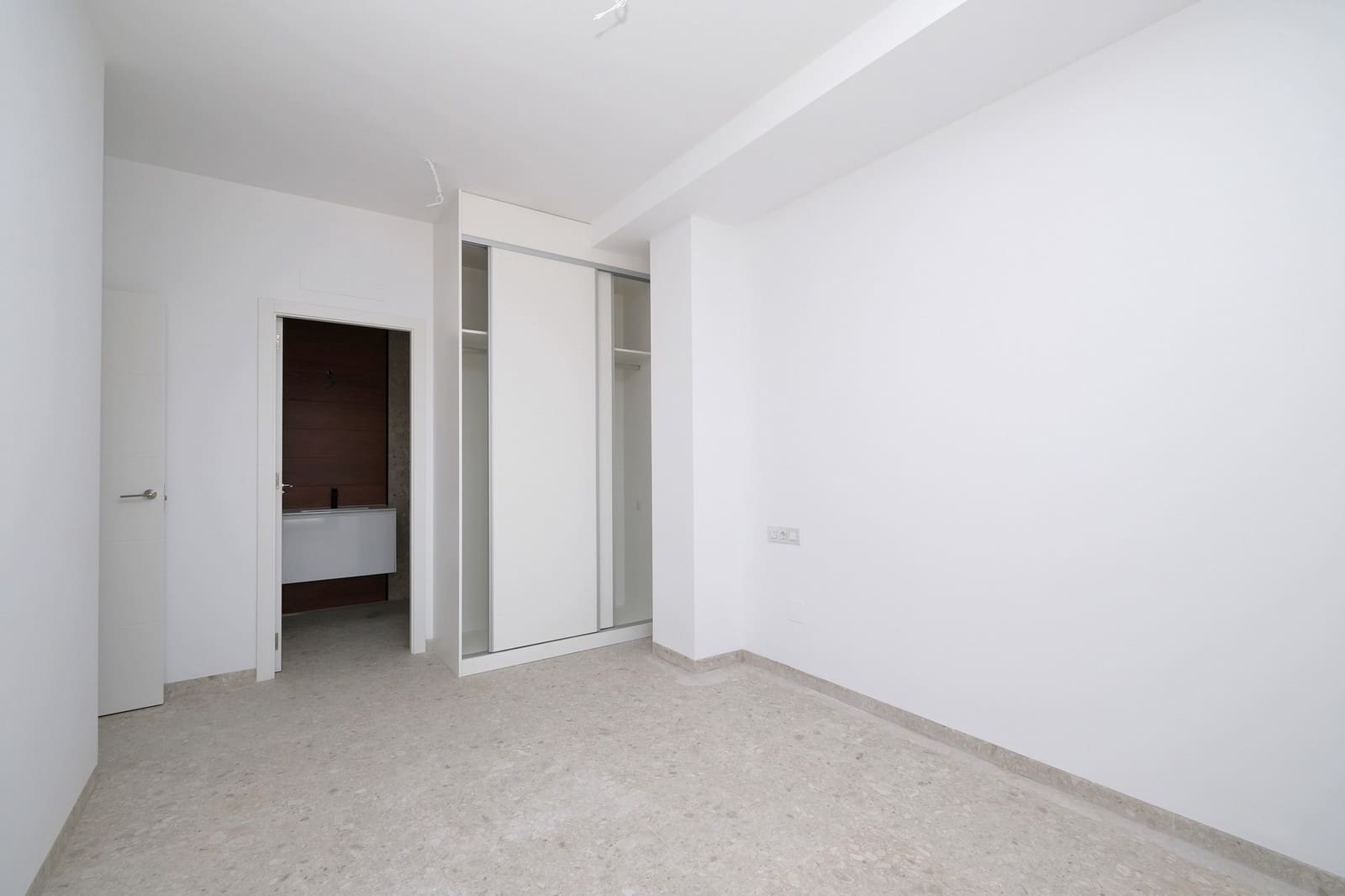 3 Zimmer Apartment zu verkaufen in San Miguel de Salinas mit Pool - 335.000 € (Ref: 9304931)