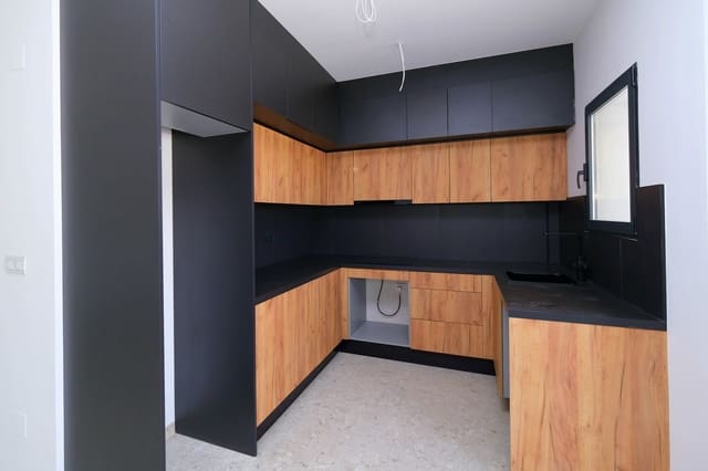 3 Zimmer Apartment zu verkaufen in San Miguel de Salinas mit Pool - 335.000 € (Ref: 9304931)