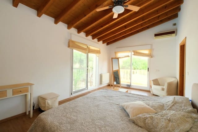 4 makuuhuone Huvila myytävänä paikassa Cañada de San Pedro, Murcia kaupunki mukana uima-altaan 
autotalli - 265 000 € (Ref: 9304937)