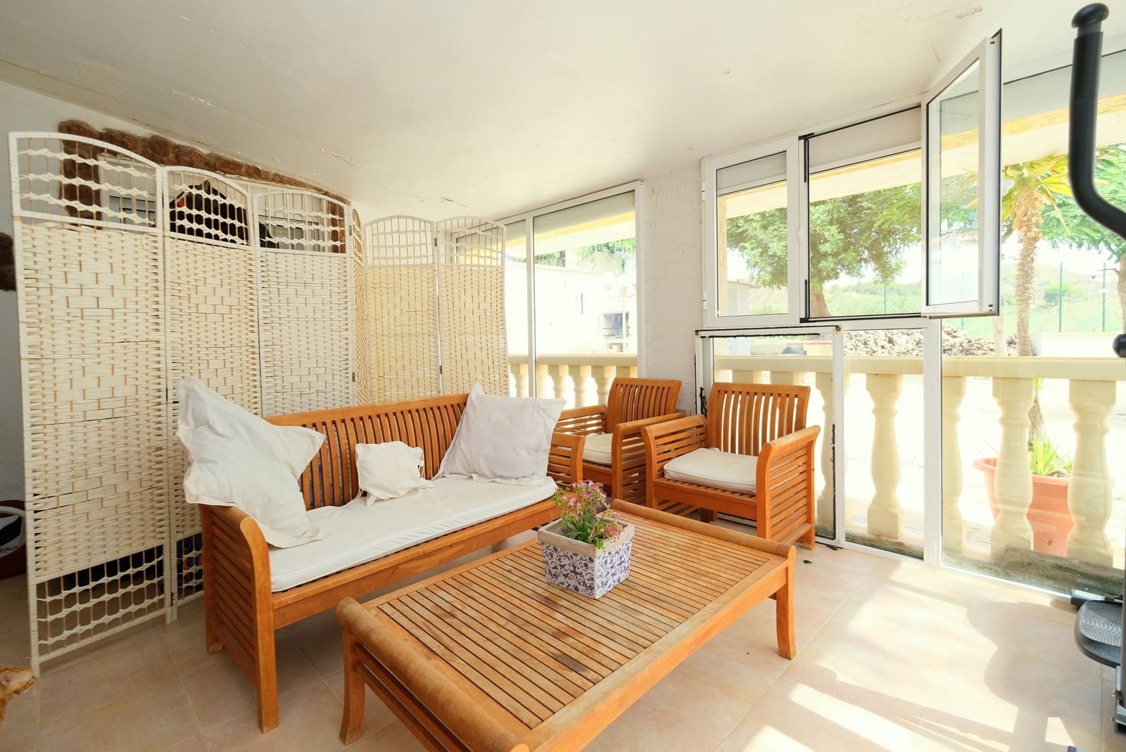 4 makuuhuone Huvila myytävänä paikassa Canada de San Pedro mukana uima-altaan 
autotalli - 265 000 € (Ref: 9304937)