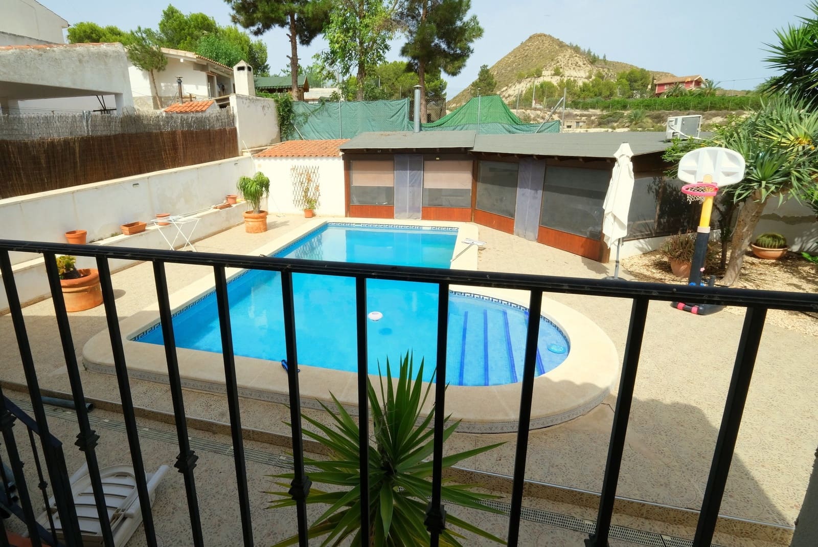 4 makuuhuone Huvila myytävänä paikassa Canada de San Pedro mukana uima-altaan 
autotalli - 265 000 € (Ref: 9304937)