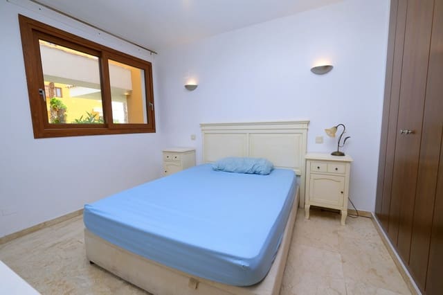 2 slaapkamer Appartement te koop in Punta Prima, Torrevieja met zwembad - € 245.000 (Ref: 9304938)