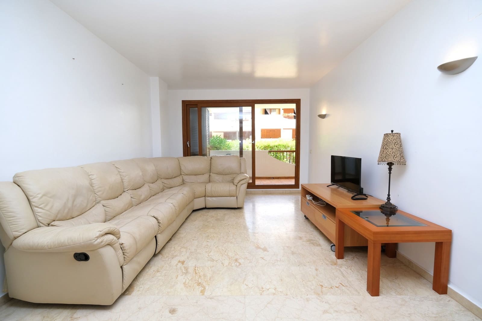 2 Zimmer Apartment zu verkaufen in Punta Prima mit Pool - 245.000 € (Ref: 9304938)