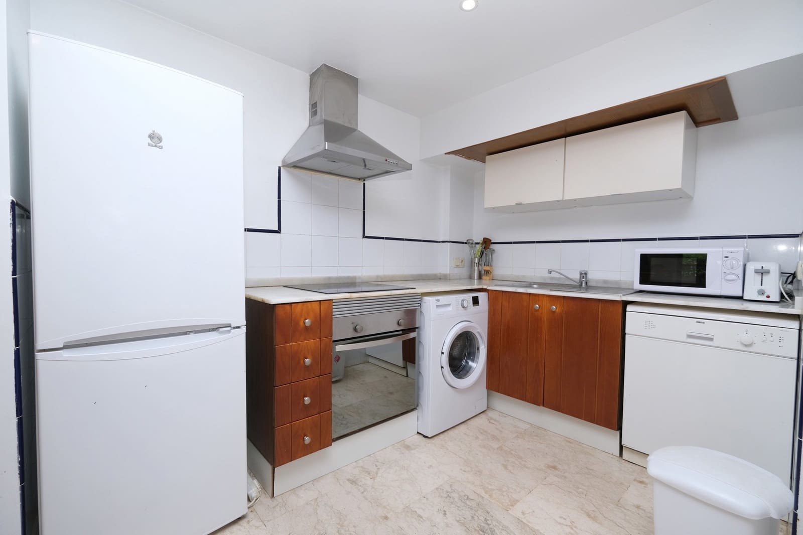 2 Zimmer Apartment zu verkaufen in Punta Prima mit Pool - 245.000 € (Ref: 9304938)