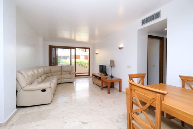 2 slaapkamer Appartement te koop in Punta Prima, Torrevieja met zwembad - € 245.000 (Ref: 9304938)