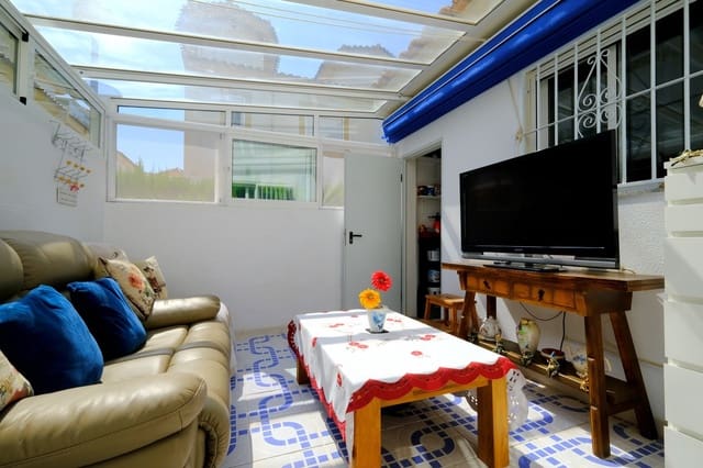 2 slaapkamer Huis te koop in Playa Flamenca, Orihuela - € 199.995 (Ref: 9304939)