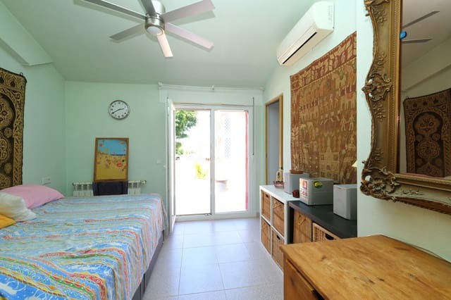 4 quarto Casa em Banda para venda em Torre de la Horadada, Pilar de la Horadada - 229 000 € (Ref: 9304941)