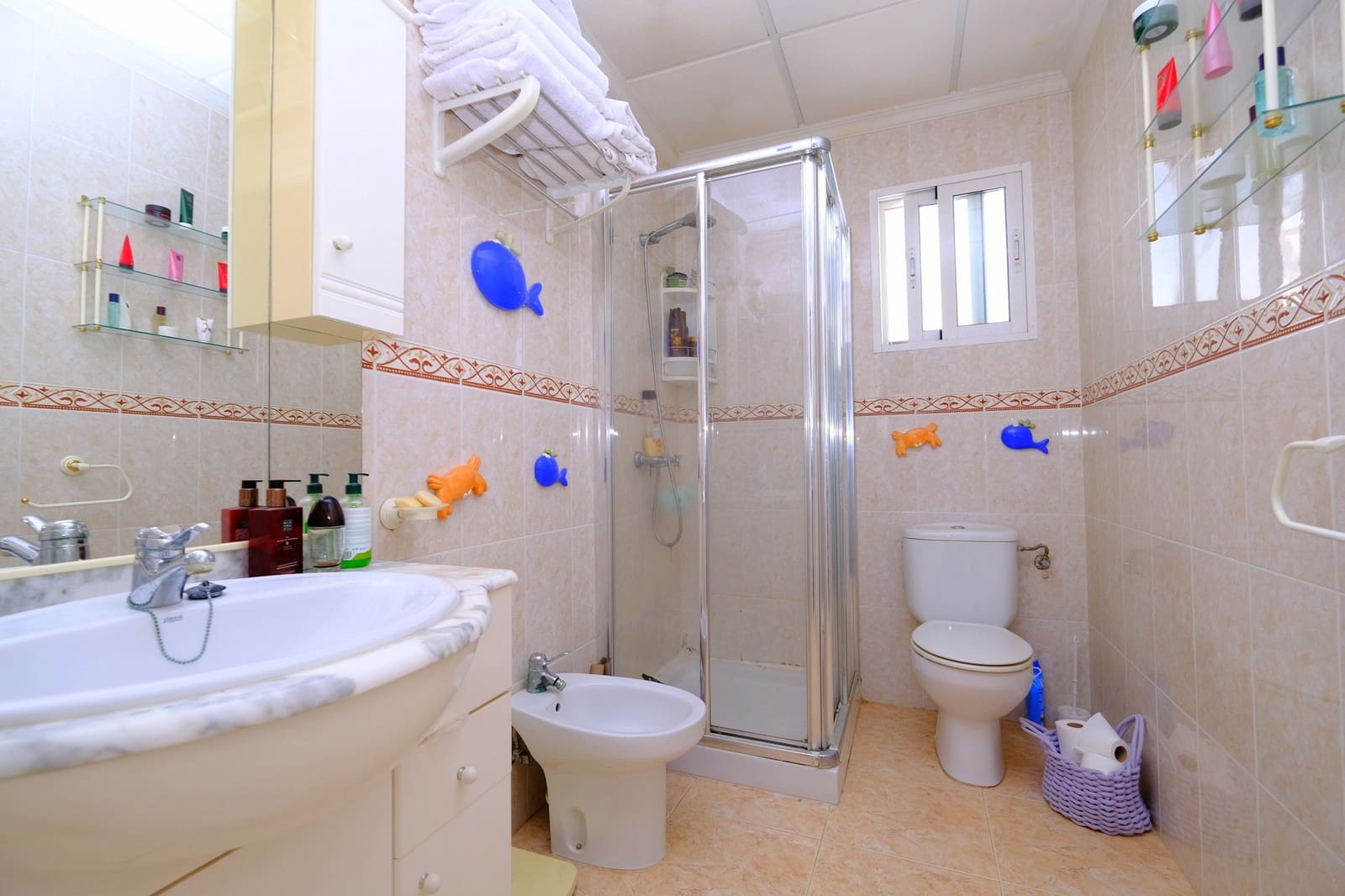 Chalet de 3 habitaciones en San Miguel de Salinas en venta - 198.500 € (Ref: 9304943)