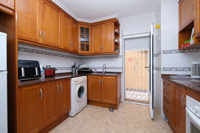 3 sypialnia Dom na sprzedaż w Villamartin, Orihuela z basenem - 164 900 € (Ref: 9304945)