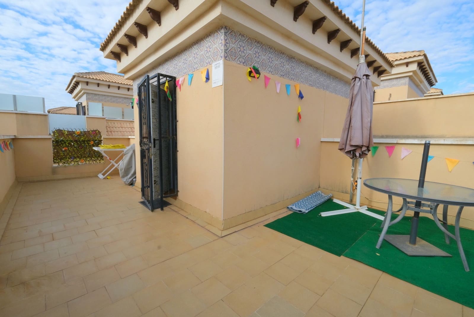 3 sypialnia Dom na sprzedaż w Villamartin z basenem - 164 900 € (Ref: 9304945)