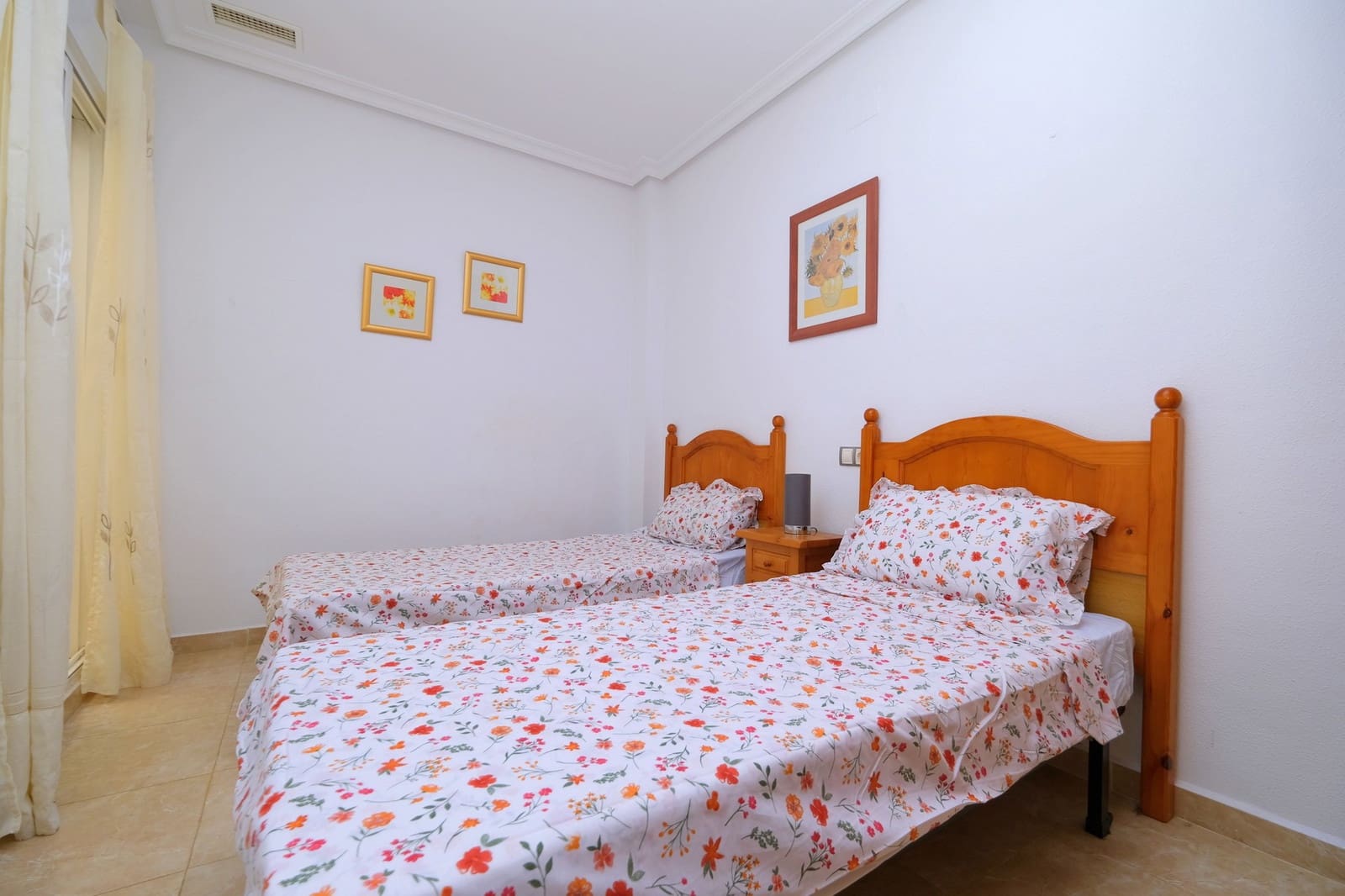 Apartamento de 2 habitaciones en San Miguel de Salinas en venta - 119.000 € (Ref: 9304950)