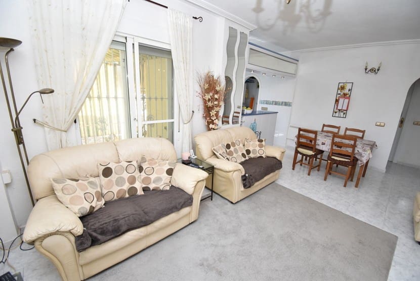 2 soverom Villa til salgs i La Zenia med svømmebasseng - € 299 995 (Ref: 9304959)