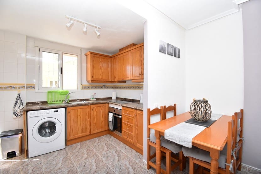 2 sypialnia Apartament na sprzedaż w Villamartin z basenem - 139 995 € (Ref: 9304961)